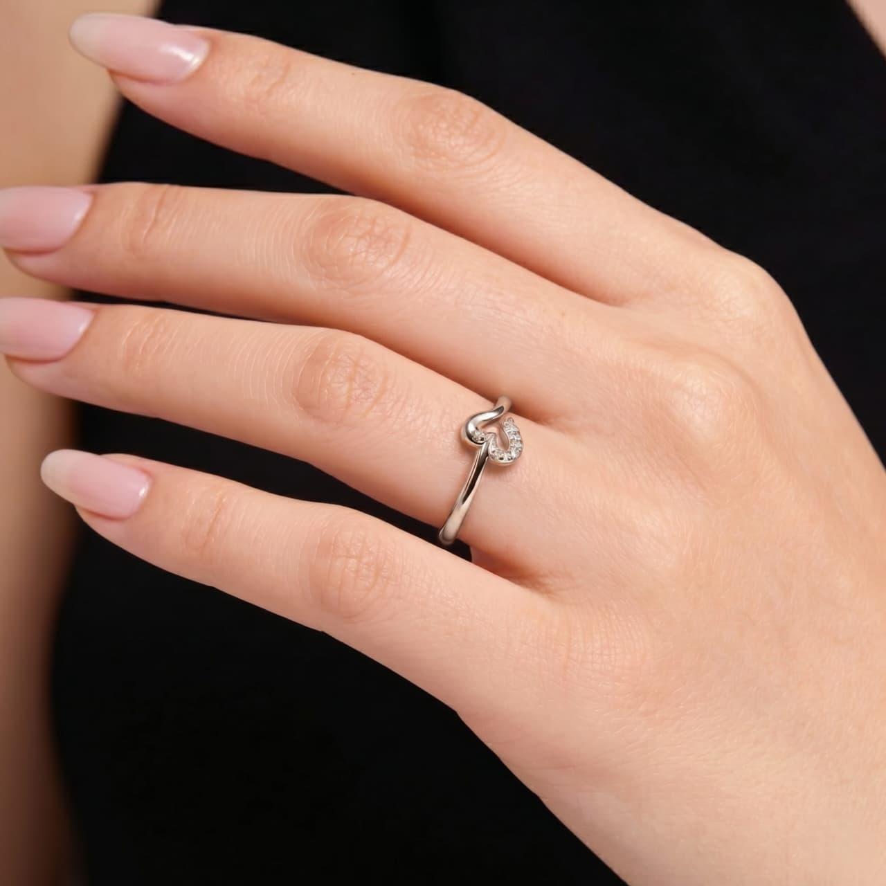 HeartGlow Ring , 7MM , 18 K , Yellow Gold