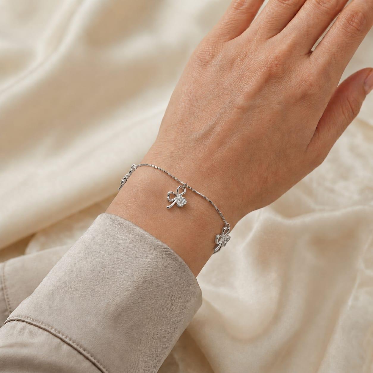 Charm Diamond Bracelet , 5.5 Inch , Yellow Gold , 18 K