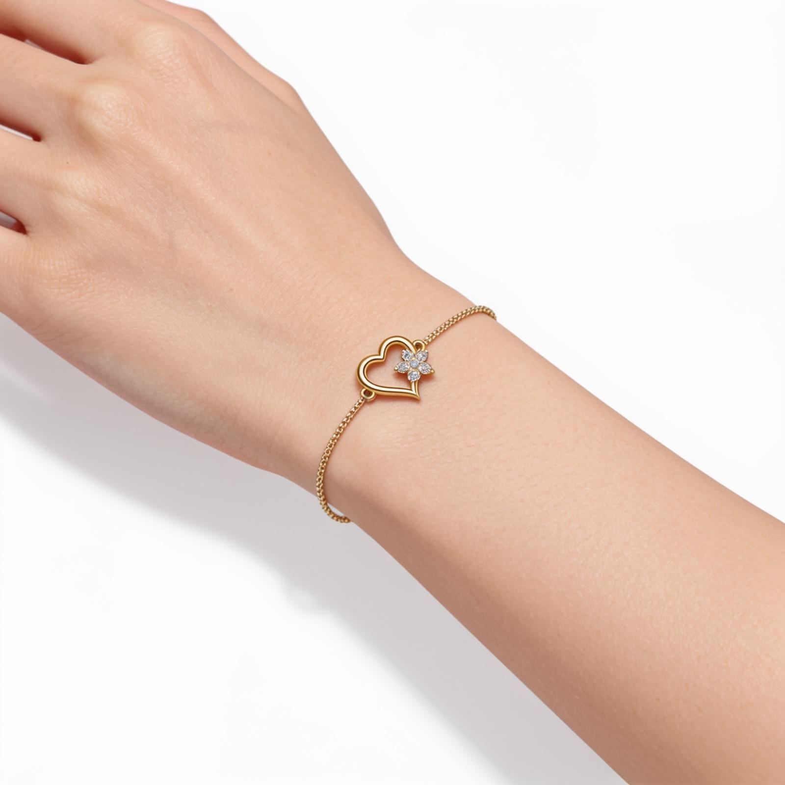 Diamond Heart Bracelet , 5.5 Inch , Yellow Gold , 18 K
