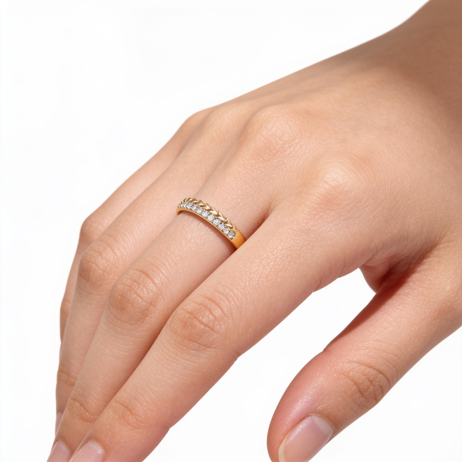 Auric Arrow Diamond Ring , 7MM , 18 K , Yellow Gold