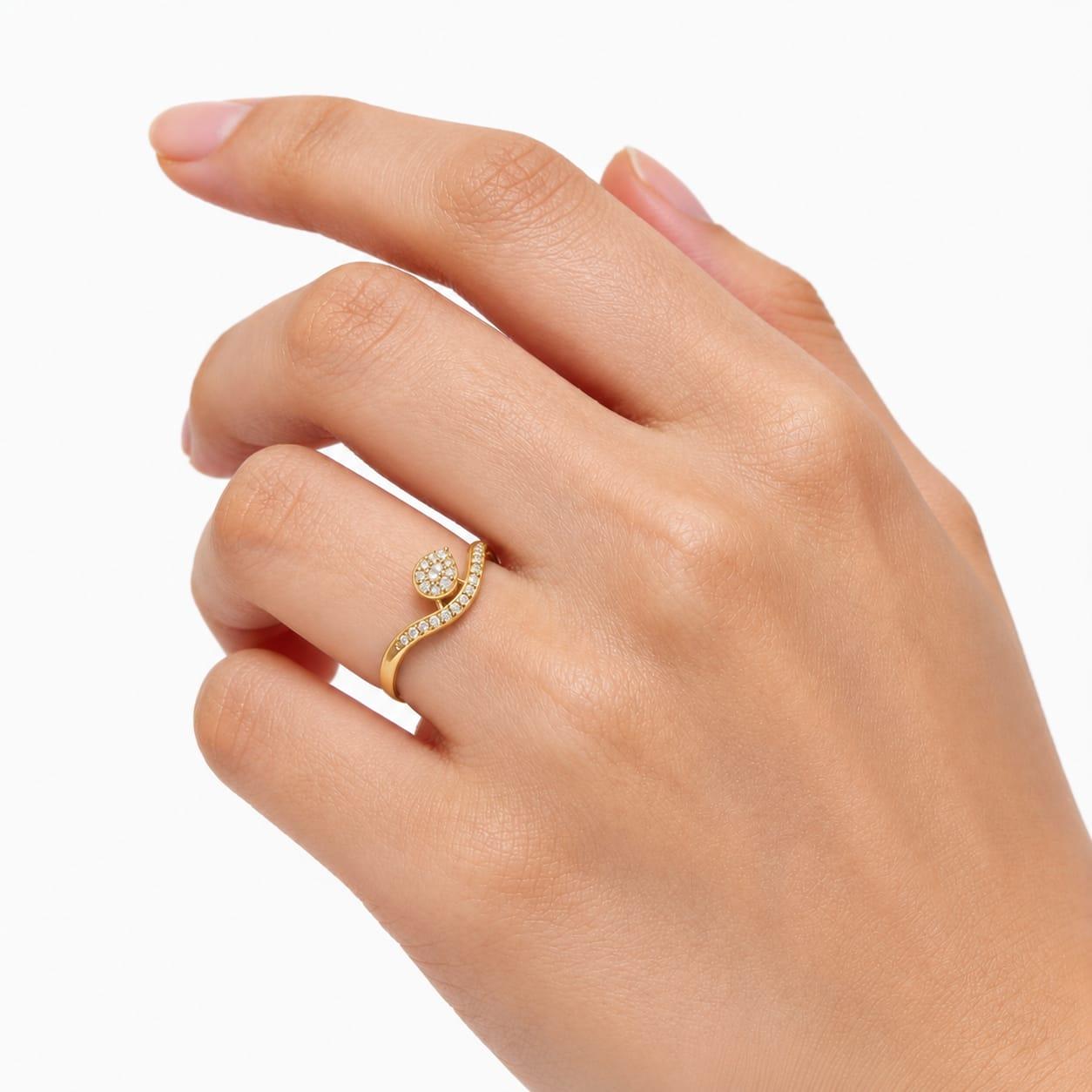 Blossom Grace Ring , 7MM , 18 K , Yellow Gold