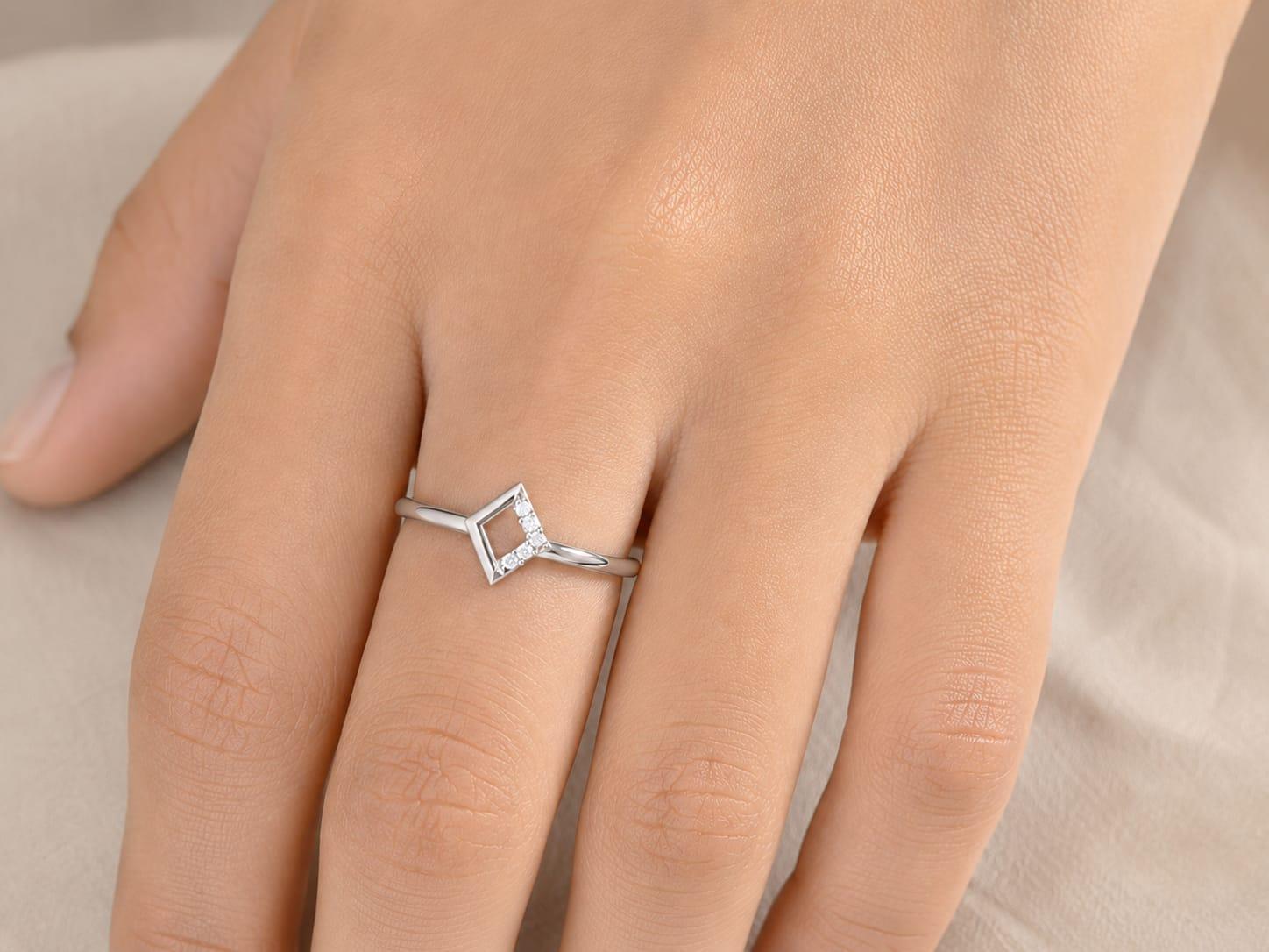 Square Shape Diamond Ring , 7MM , 18 K , Yellow Gold