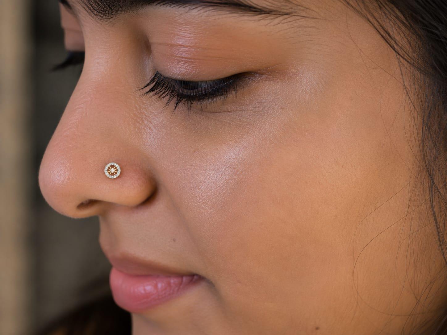 Round Halo Diamond Nosepin , Yellow Gold , 18 K