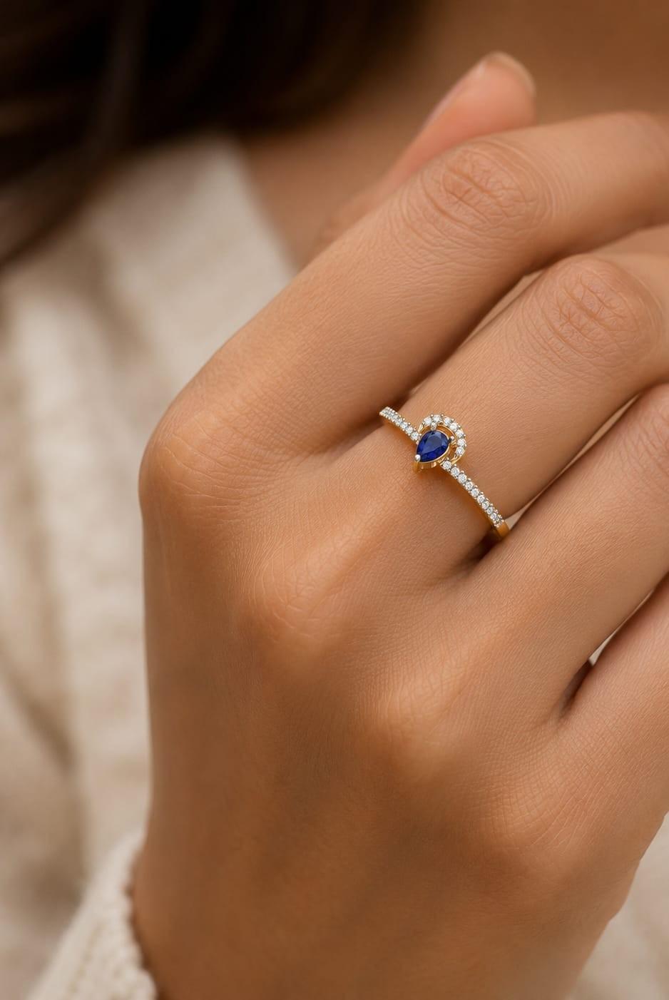 Pear Stone Diamond Ring , 7MM , 18 K , Yellow Gold